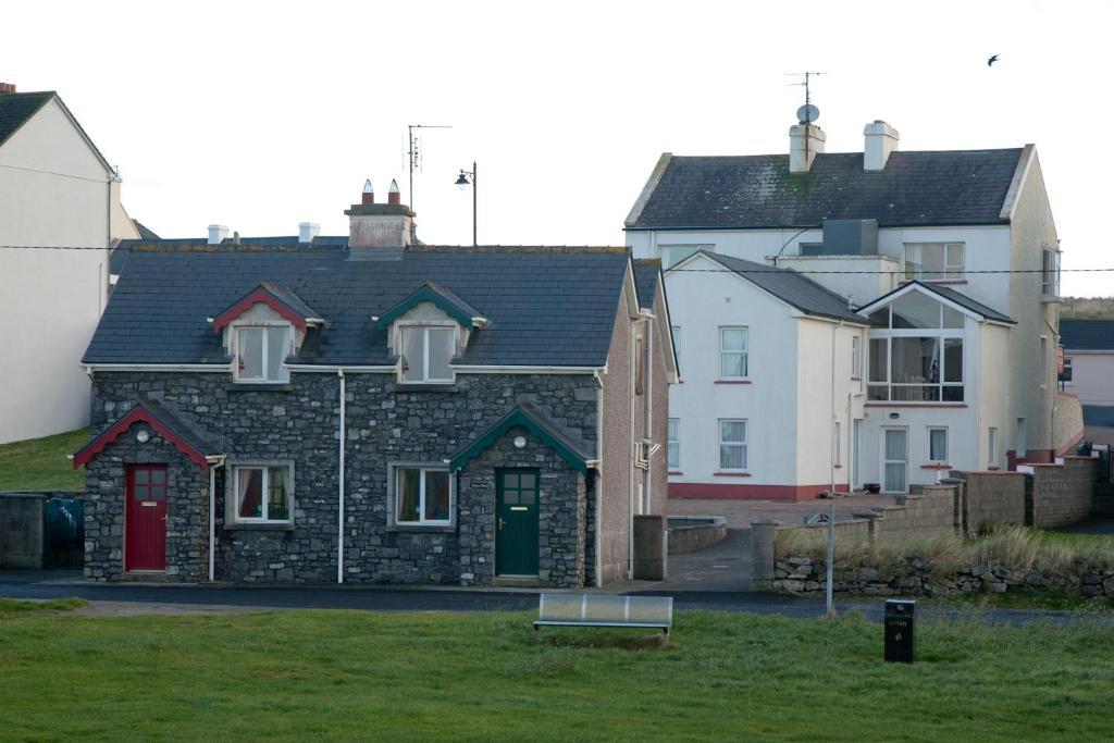 Ceol Na Mara Holiday Homes - Cois Tra & Cor Na Dtonn Enniscrone Chambre photo