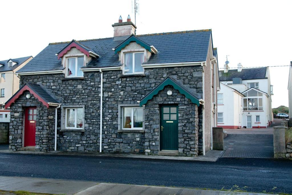 Ceol Na Mara Holiday Homes - Cois Tra & Cor Na Dtonn Enniscrone Chambre photo